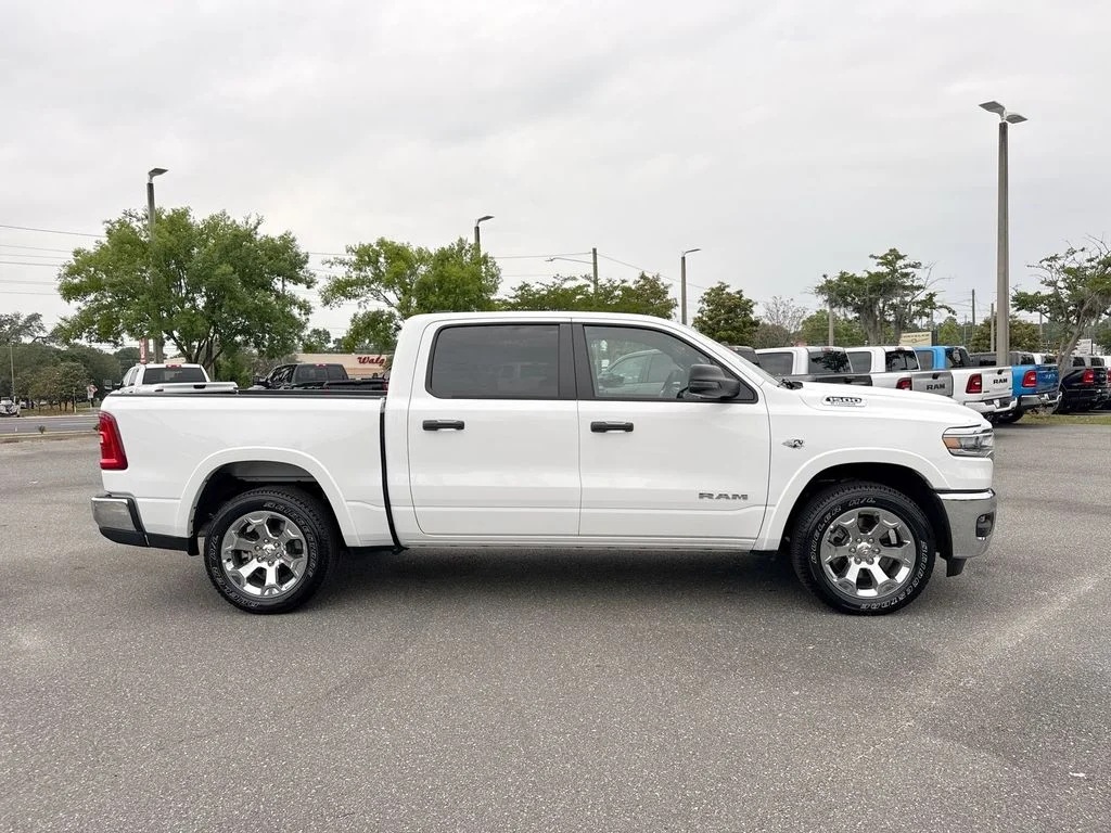 New 2026 Bright White Clear-Coat Exterior Paint RAM Big Horn/Lone Star image 2