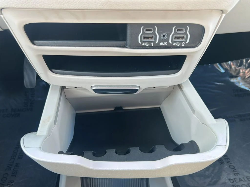 Used 2023 White Chrysler LX image 21