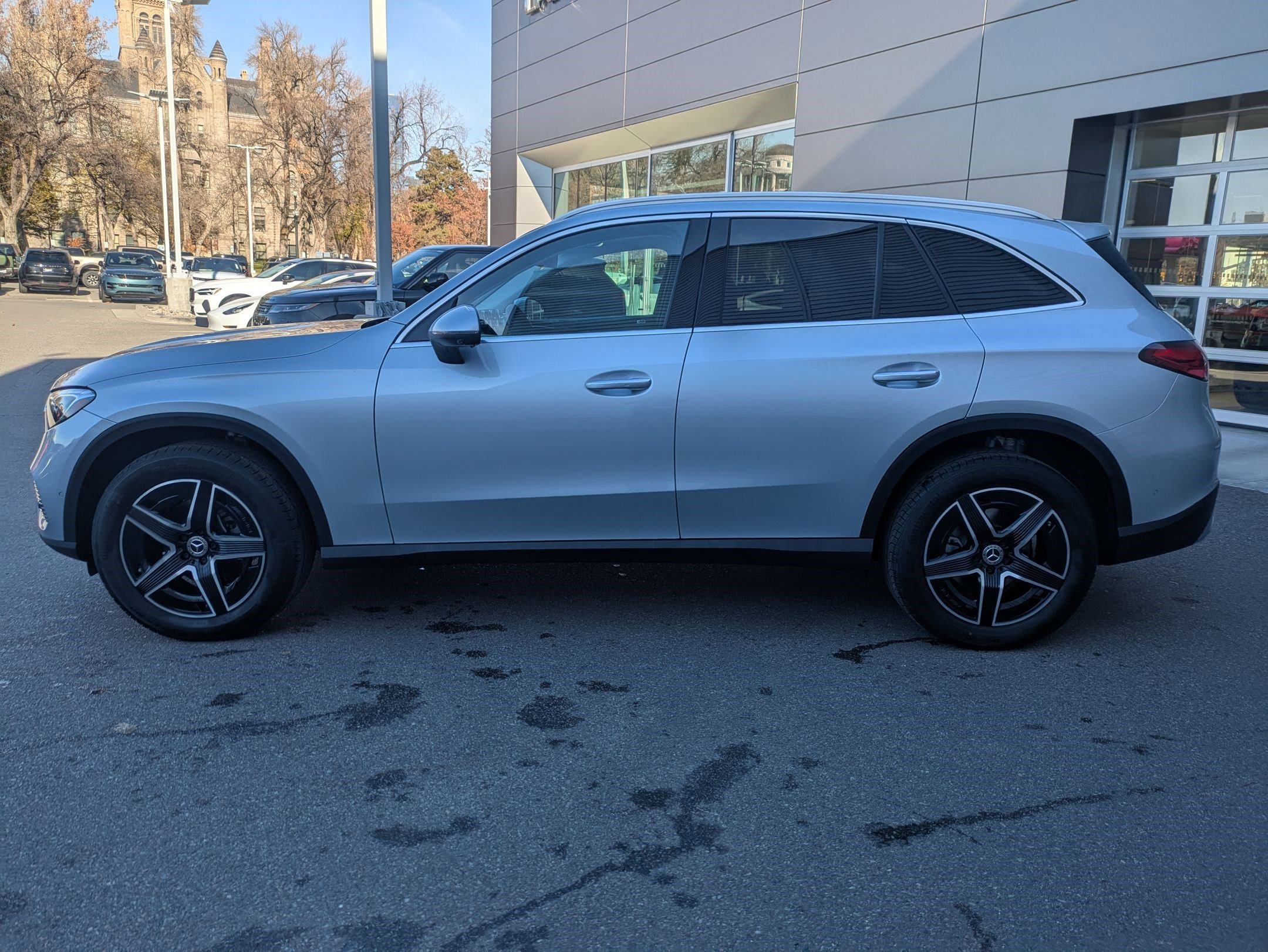 New 2026 Cirrus Silver Metallic Mercedes-Benz GLC 300 image 24