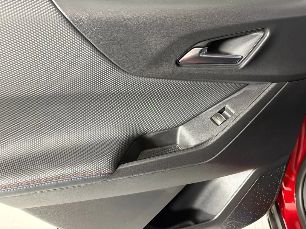 2026 Chevrolet Equinox RS - Photo 38