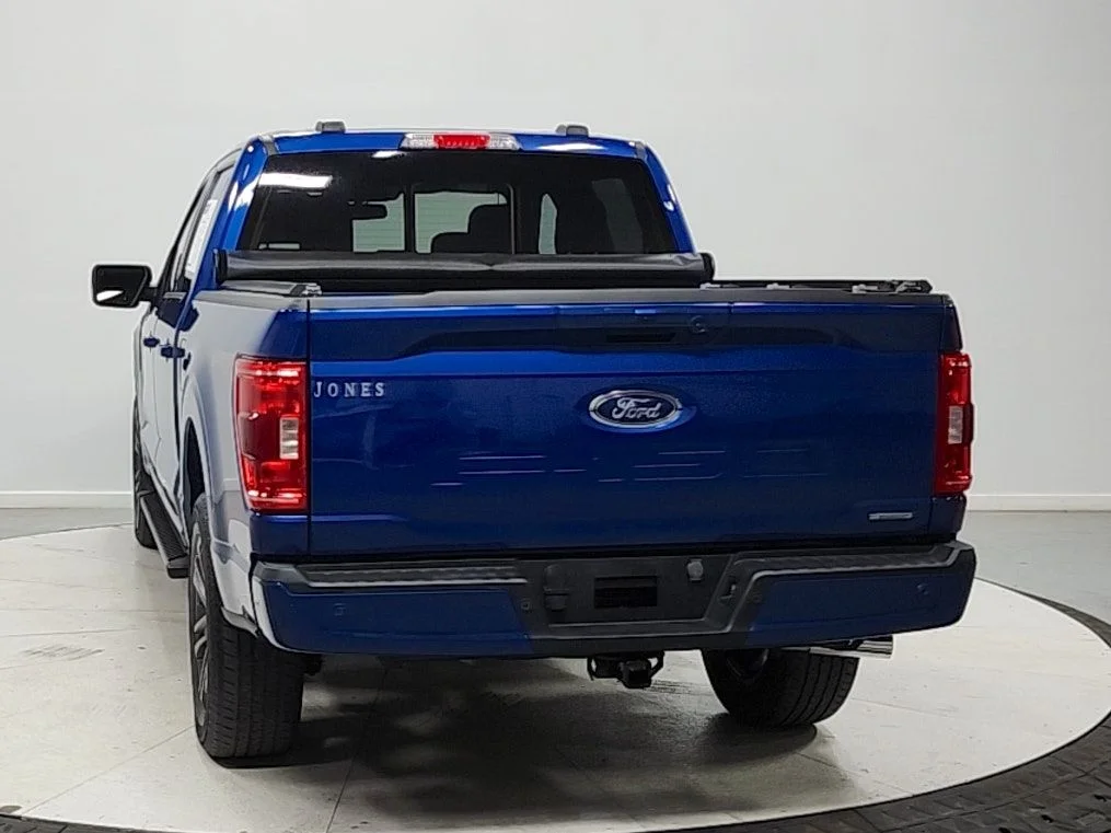 Used 2023 Blue Ford XLT image 6