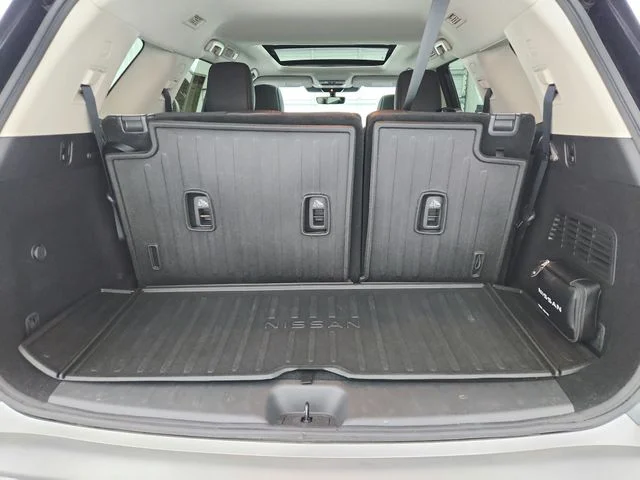 Used 2024 Gray Nissan Platinum image 46