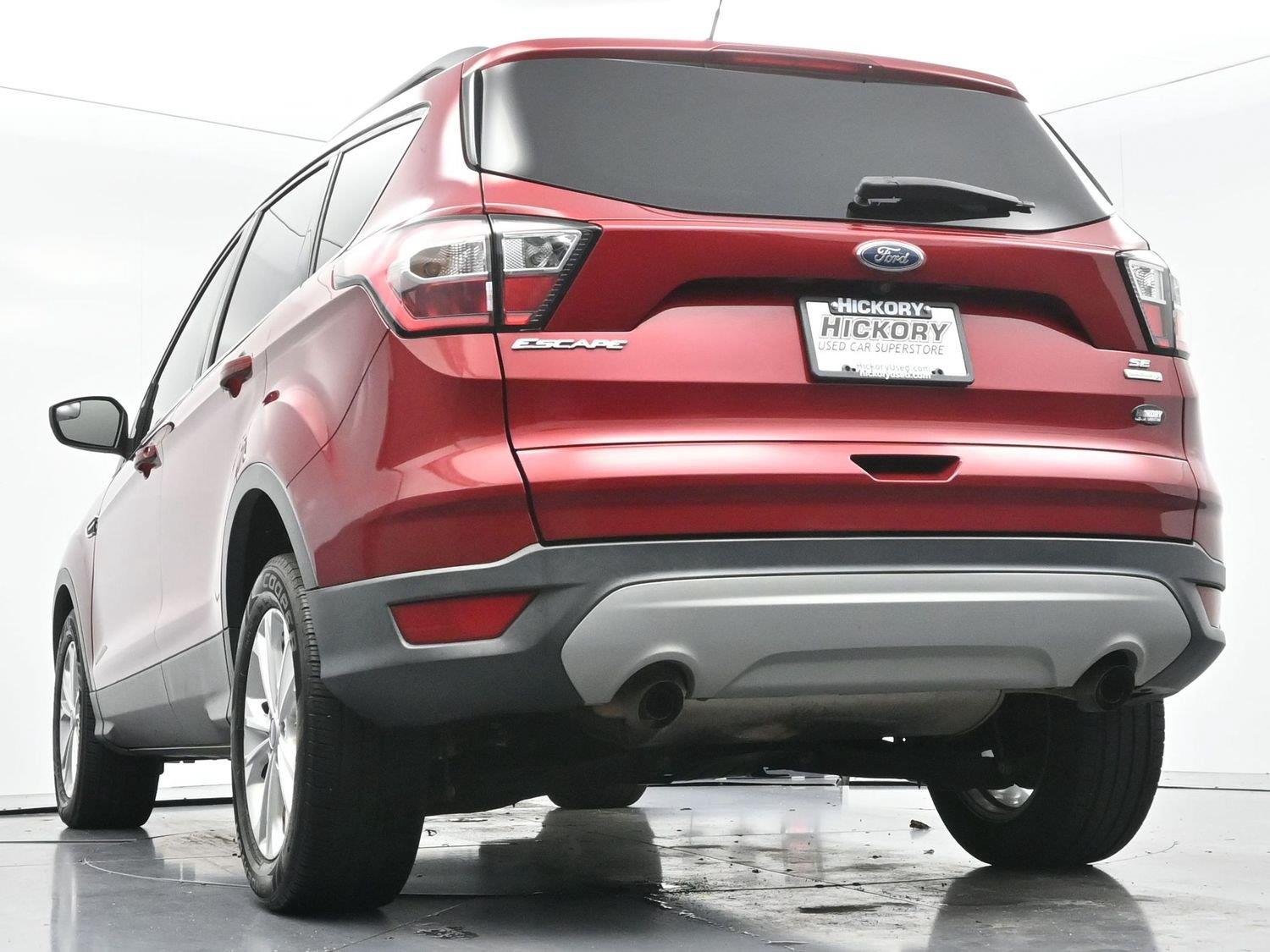 Used 2018 Ruby Red Metallic Tinted Clearcoat Ford SE image 43