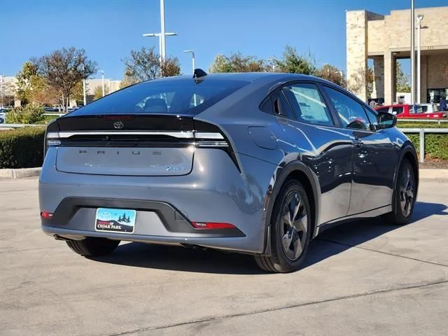 New 2026 Guardian Gray Toyota  SE image 4