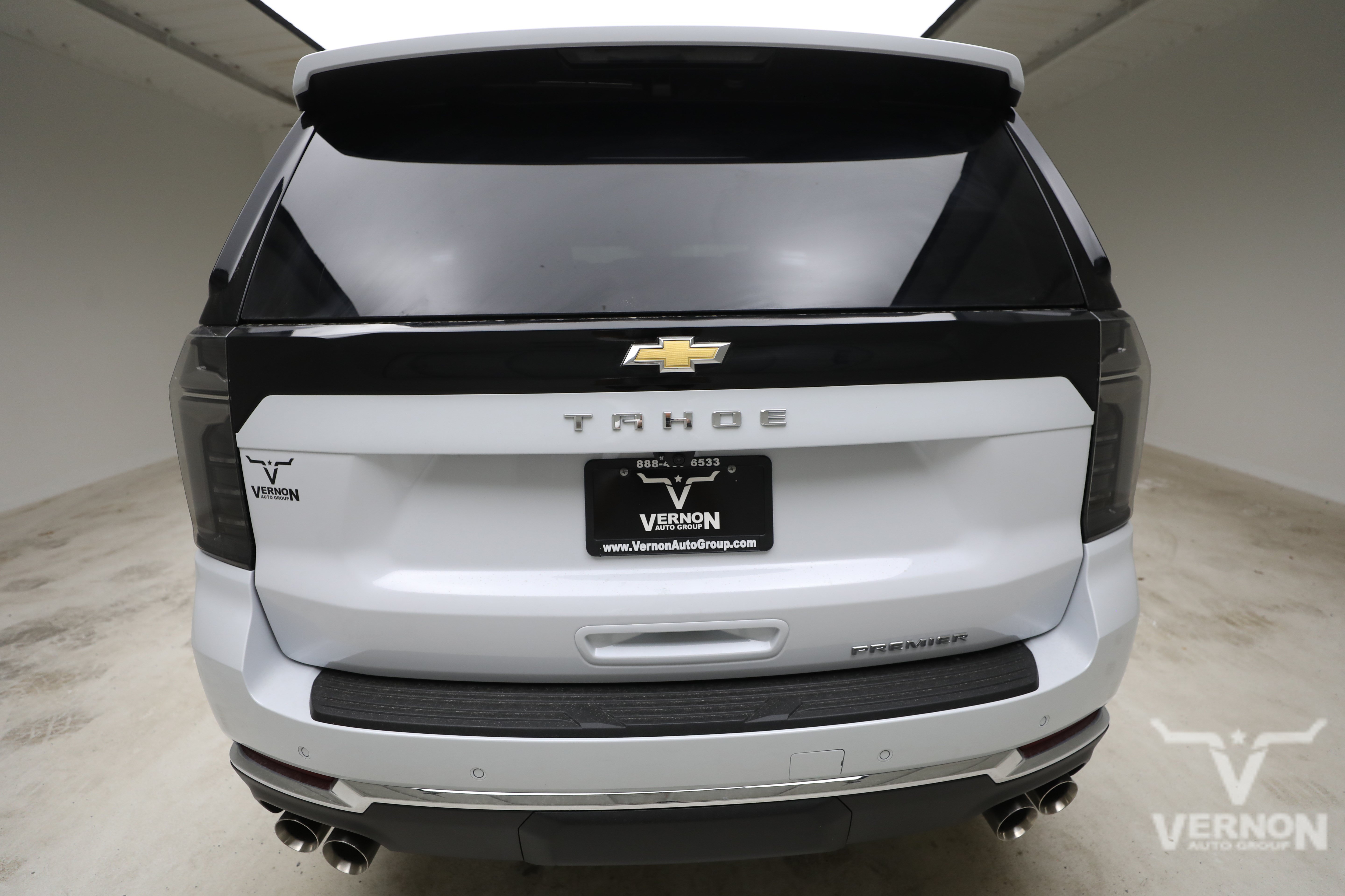 New 2026 Polar White Tricoat Chevrolet N image 4