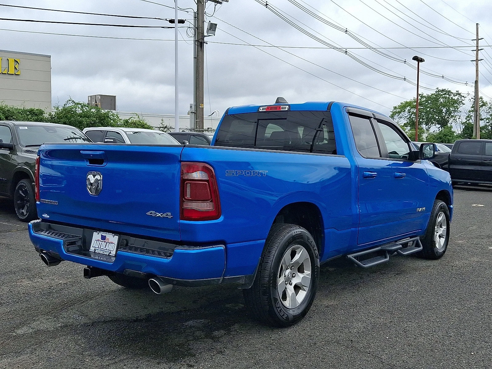 Certified Used 2021 Hydro Blue Pearlcoat Ram Big Horn image 7