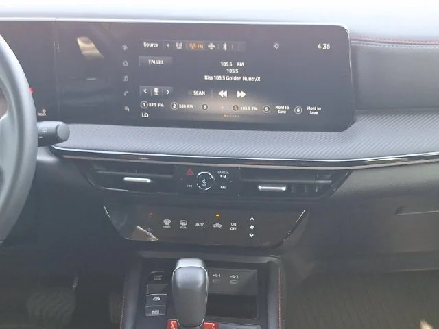 Used 2025 Yellow Nissan SR image 18