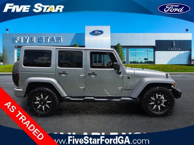 Used 2016 Silver Jeep Unlimited Sahara image 12