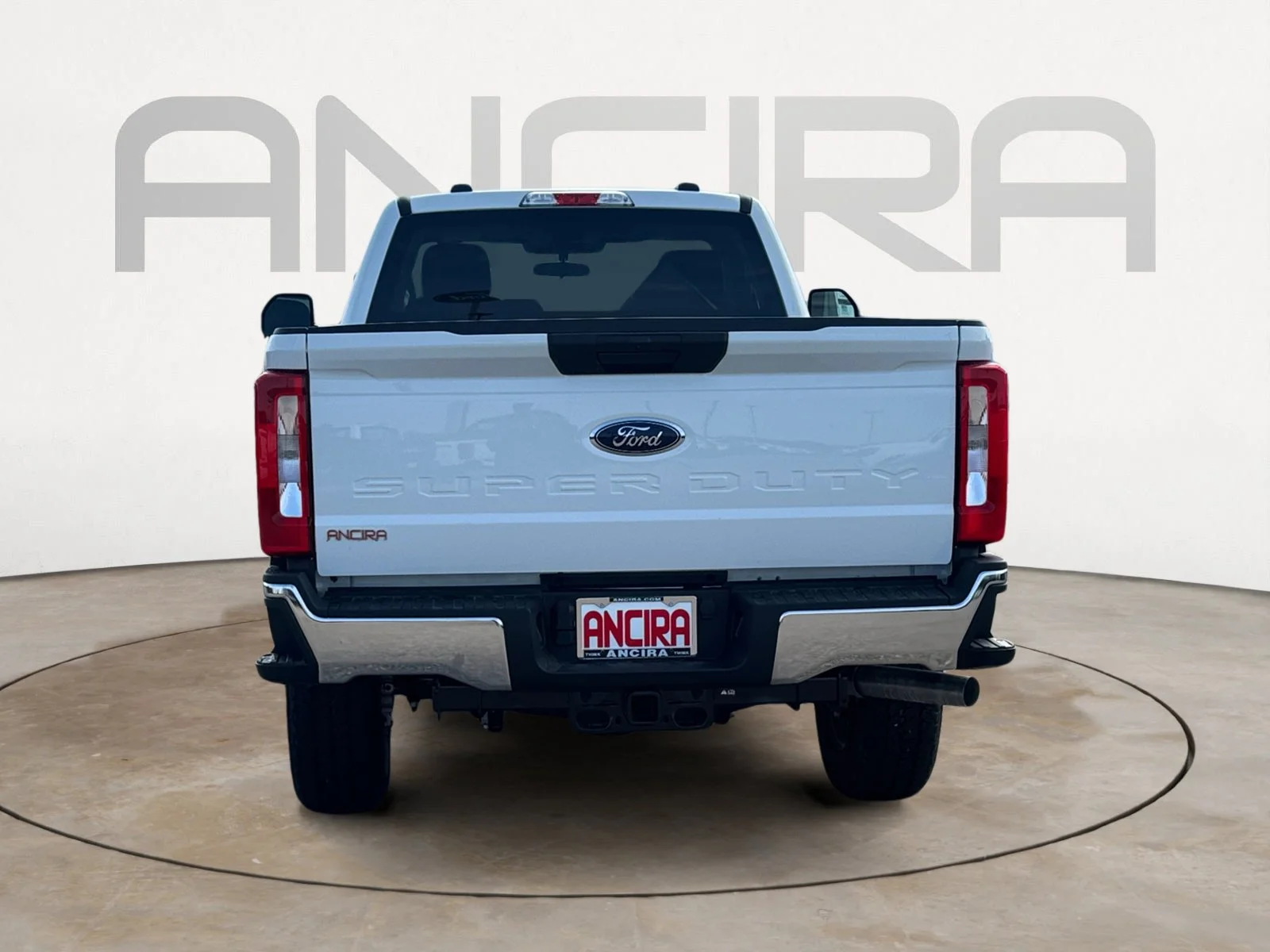 2025 Ford F-350 Super Duty XLT - Photo 7