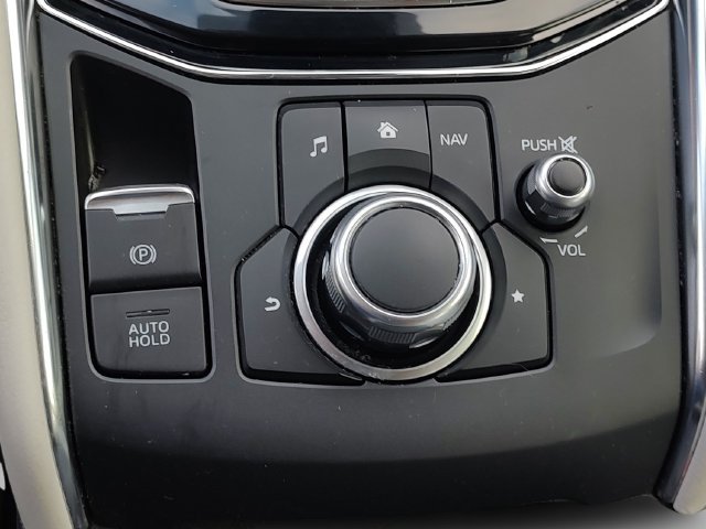 Used 2017 Red Mazda Grand Select image 34