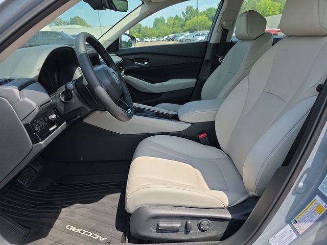 New 2026 Urban Gray Pearl Honda EX-L image 5