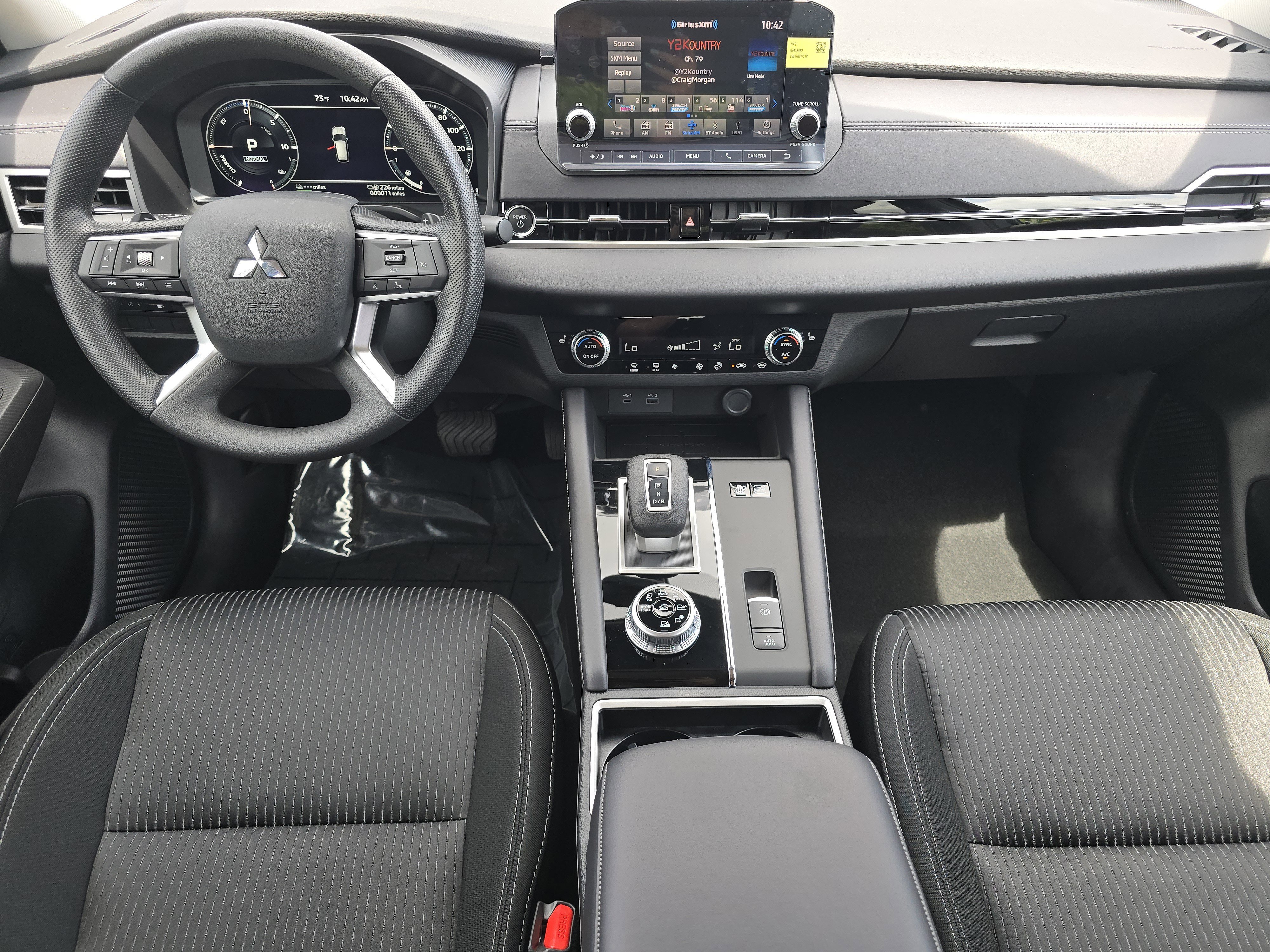 2025 Mitsubishi Outlander Plug-in Hybrid ES - Photo 7