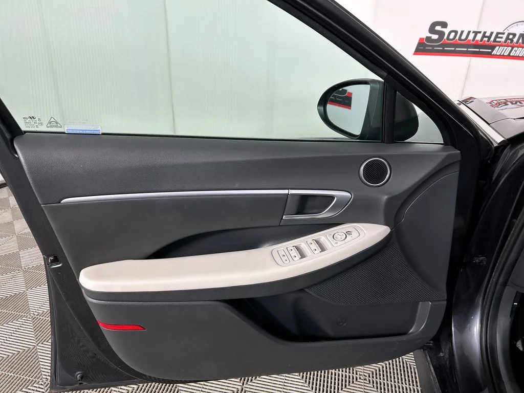 Used 2022 Gray Hyundai Blue image 11