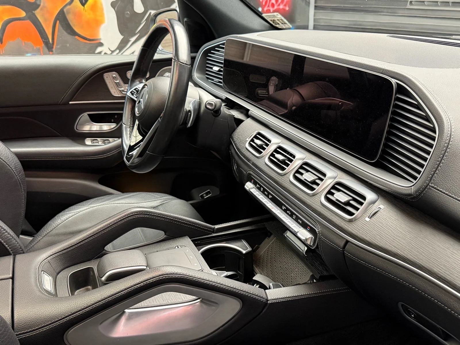 Used 2024 Cirrus Silver Metallic (922) Mercedes-Benz GLE 450 4MATIC® image 24