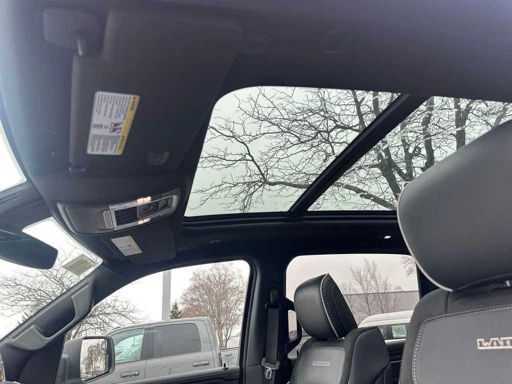 2026 RAM 1500 Laramie - Photo 12