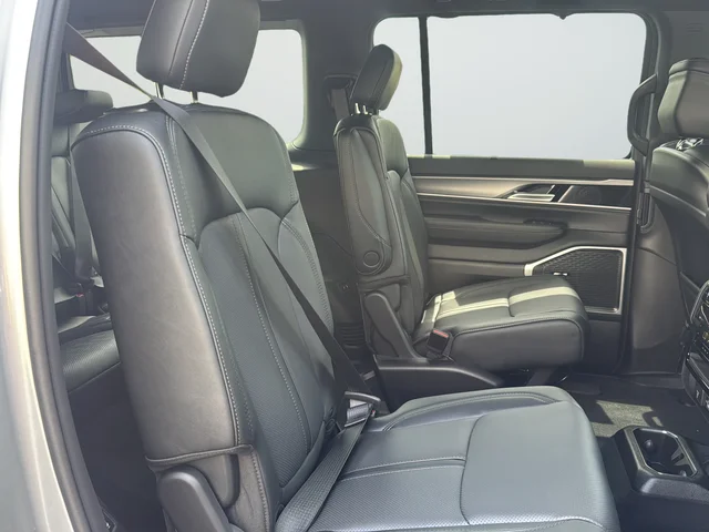 New 2026 Silver Zynith Jeep Limited Altitude image 25