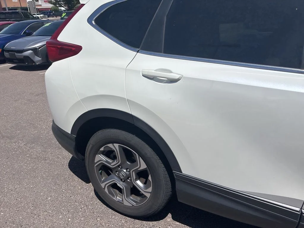 Used 2018 White Honda EX-L image 17