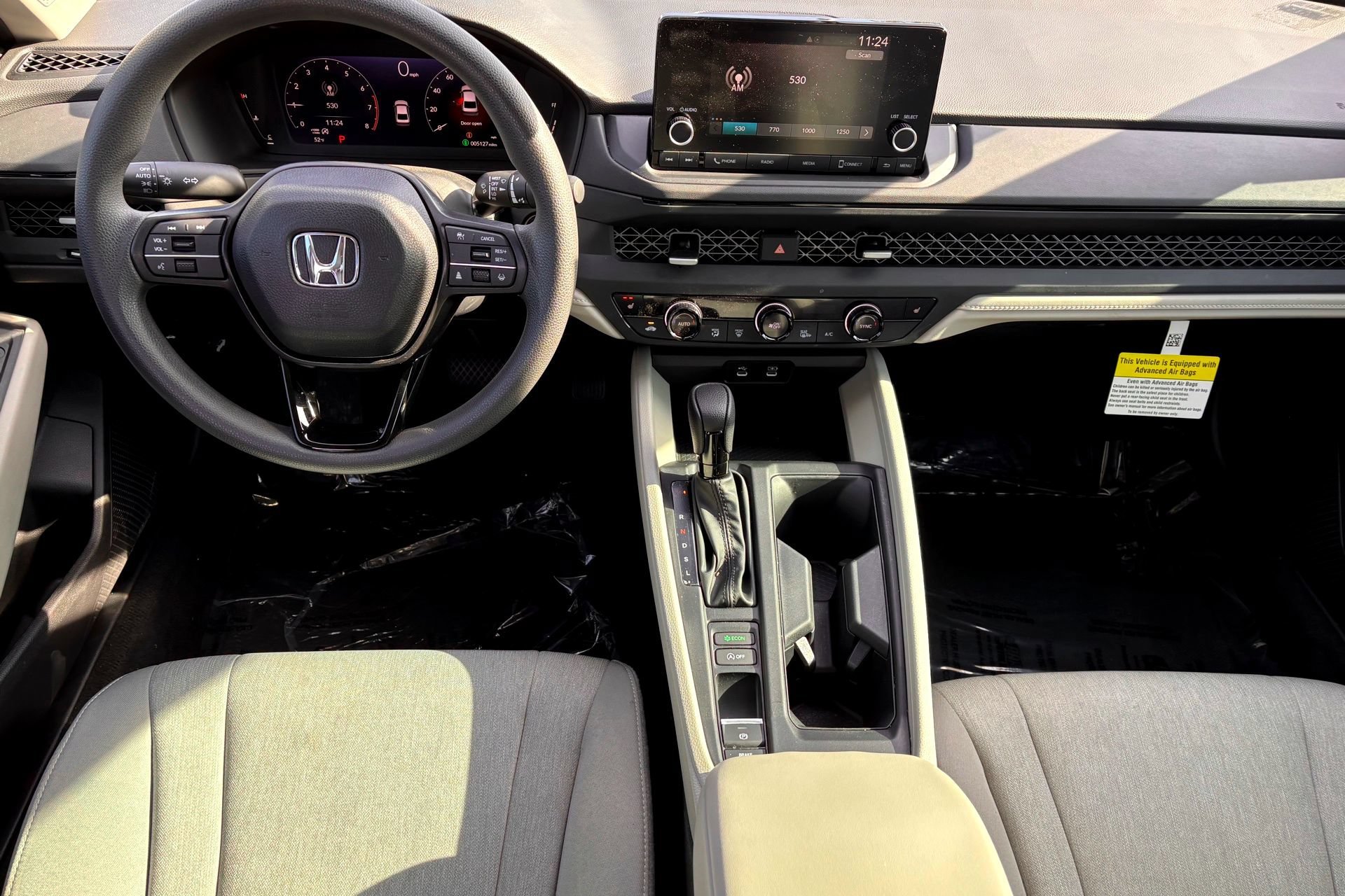2025 Honda Accord SE - Photo 27