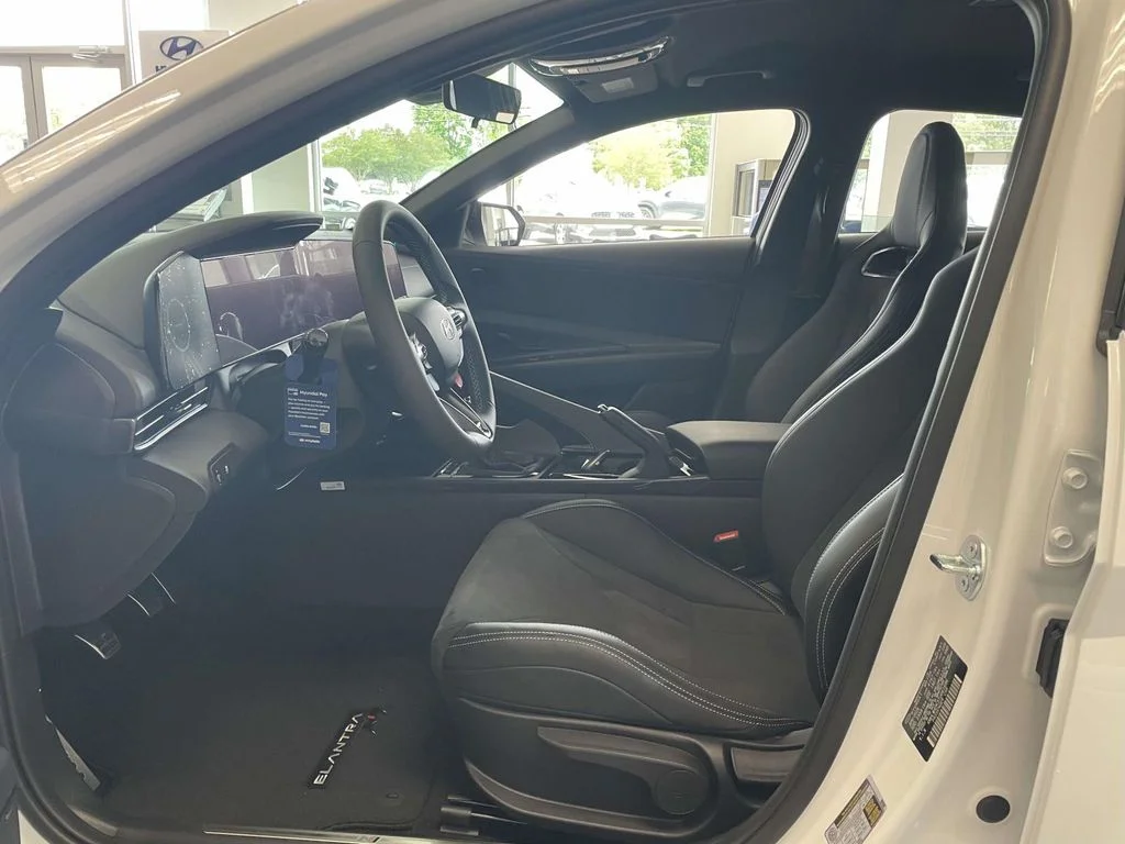 New 2026 White Hyundai Base image 16
