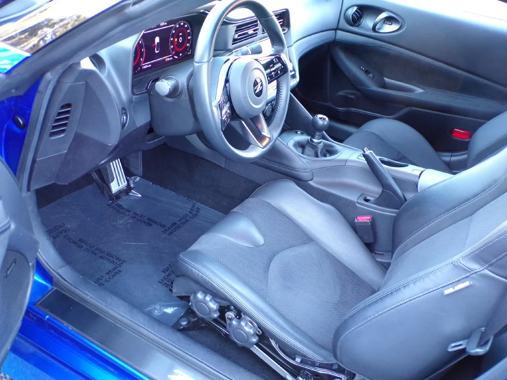 Used 2024 Blue Nissan Performance image 14