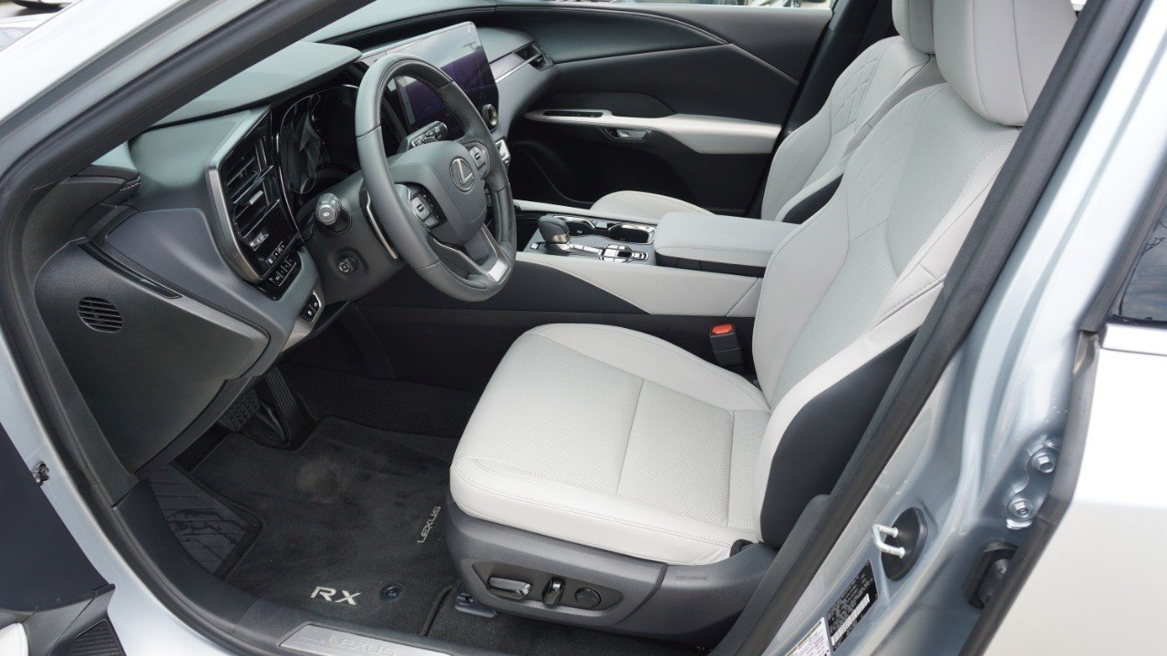 Certified Used 2024 Silver Lexus RX 350 Premium image 13