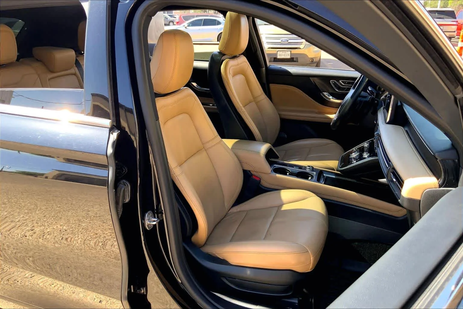 Used 2021 Infinite Black Lincoln Reserve image 9