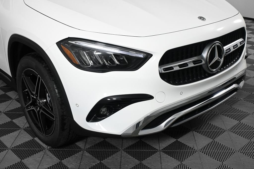 New 2026 Polar White Mercedes-Benz GLA 250 image 36