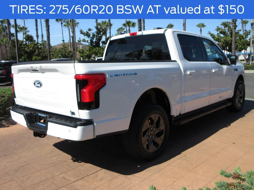 Certified Used 2024 Oxford White Ford Flash image 4
