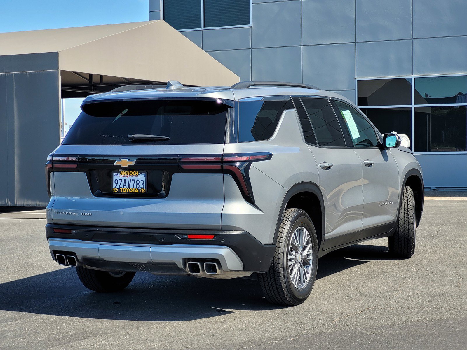 Used 2025 Sterling Gray Metallic Chevrolet AWD LT image 4
