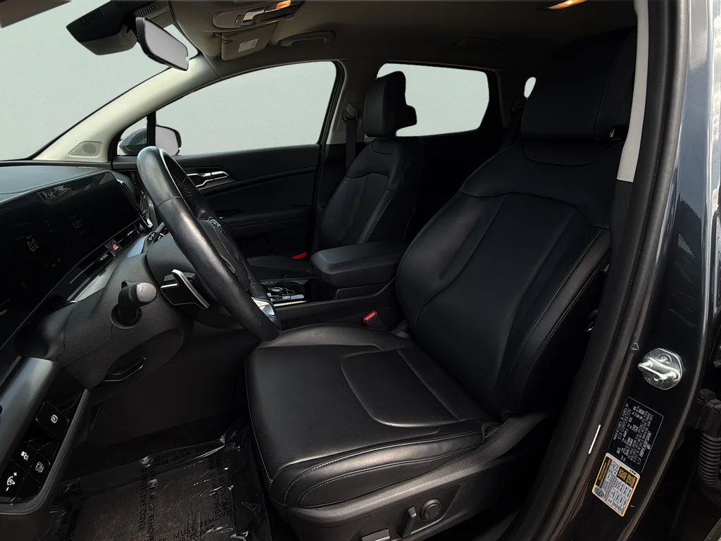 Certified Used 2023 Gravity Gray Kia EX image 26