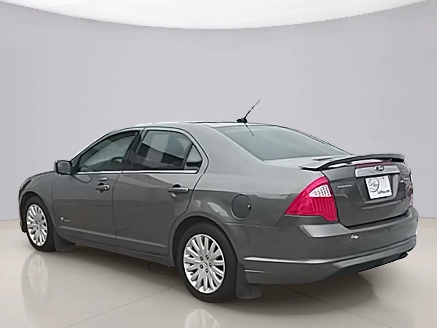 Used 2010 Gray Ford BASE image 3