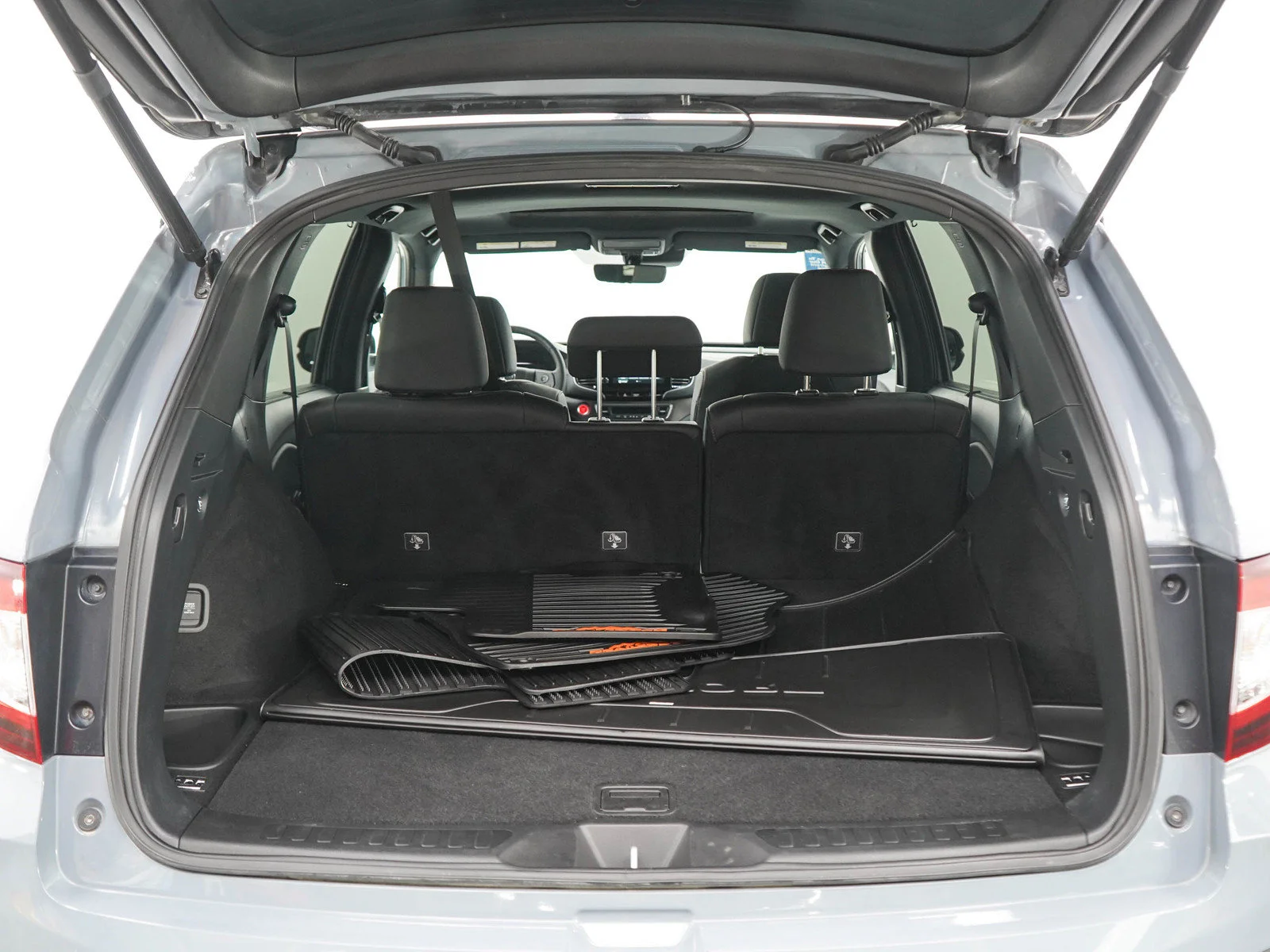 Used 2024 Sonic Gray Honda TrailSport AWD image 16