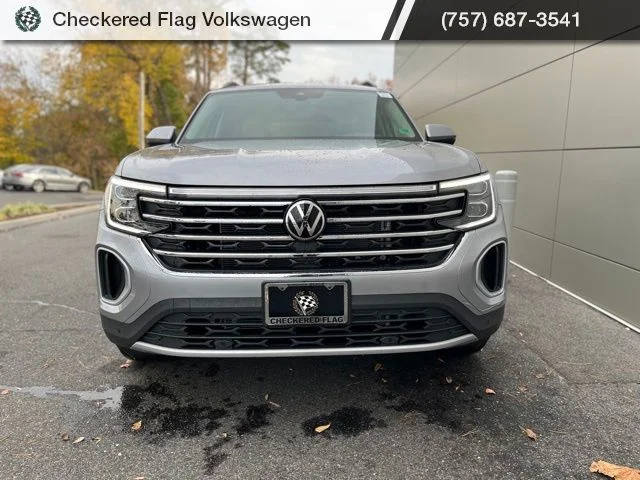 New 2026 Silver Volkswagen 2.0T SE w/Technology image 2