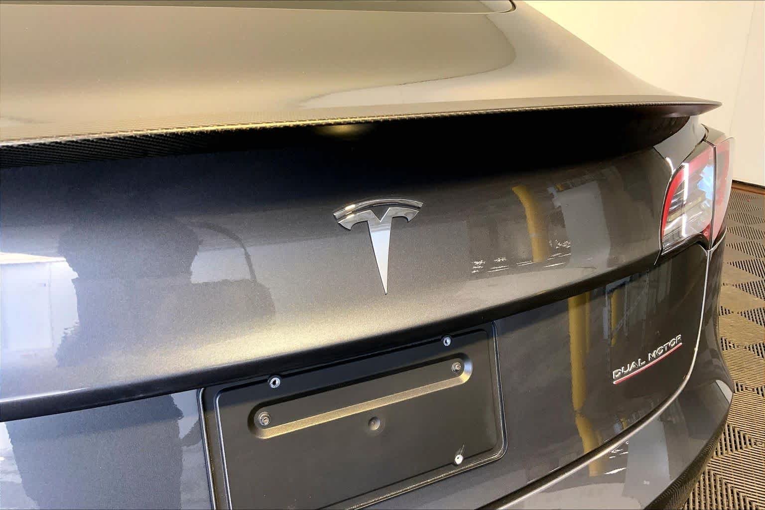 Used 2023 Deep Blue Metallic Tesla Performance image 32