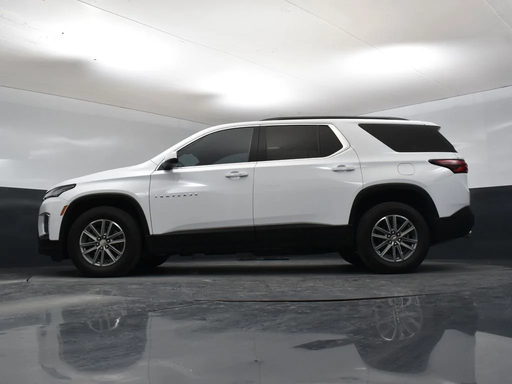 2023 Chevrolet Traverse 1LT - Photo 9