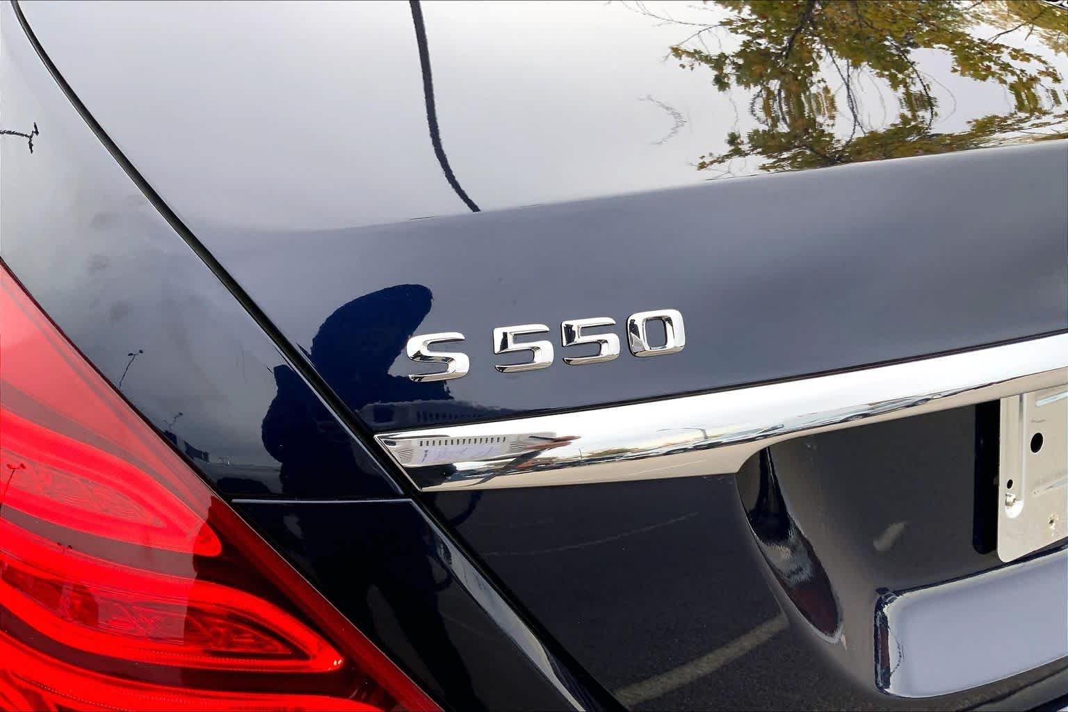 Used 2015 Lunar Blue Metallic Mercedes-Benz S 550 image 33