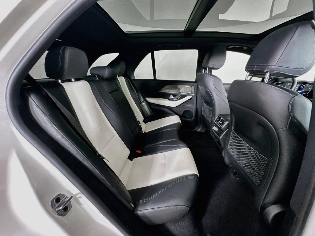 Certified Used 2023  Mercedes-Benz GLE 450 image 28