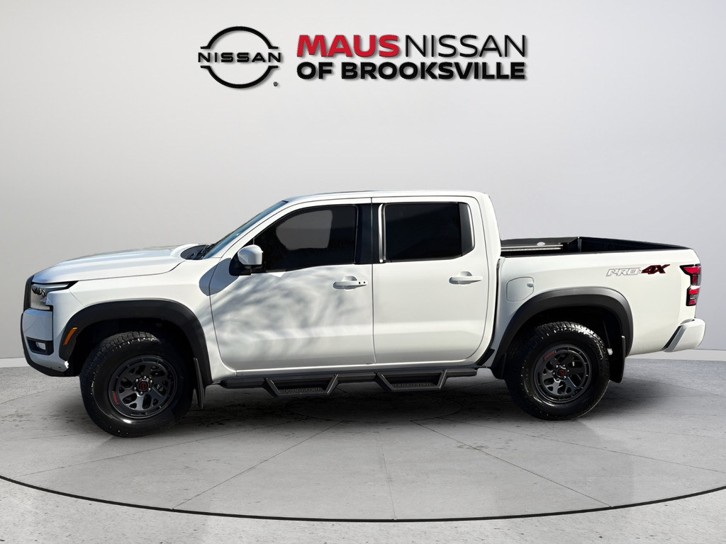 New 2026 White Nissan PRO-4X image 5