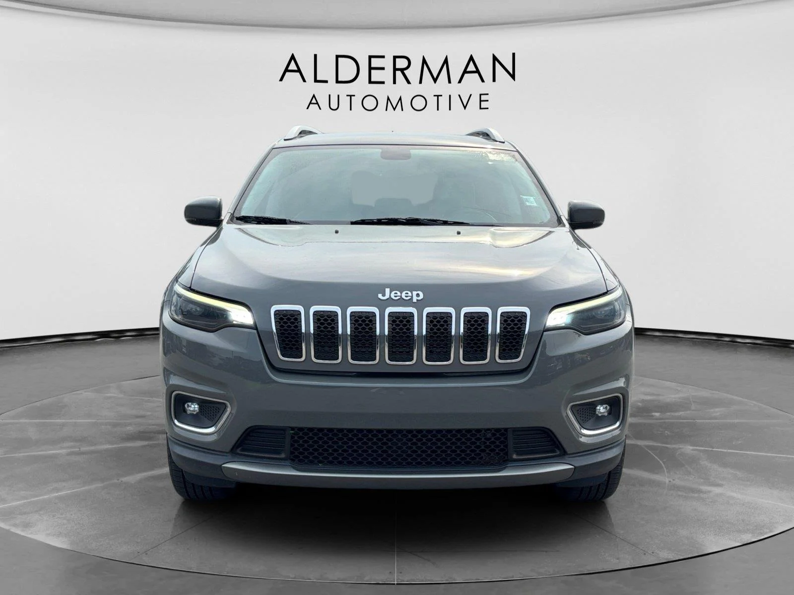 Used 2019 Sting-Gray Clearcoat Jeep Limited image 8