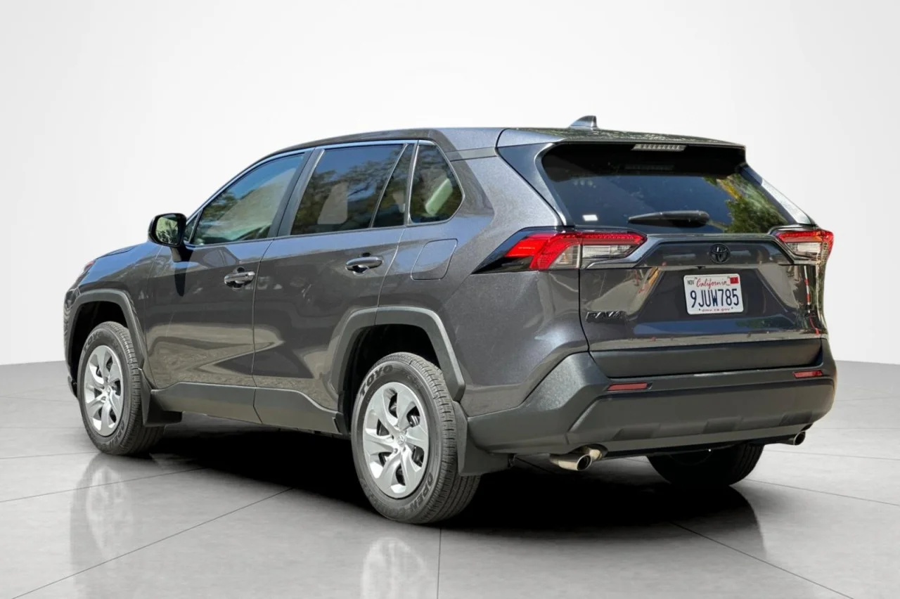 Used 2024 MAGNETIC GREY METALL Toyota LE image 3