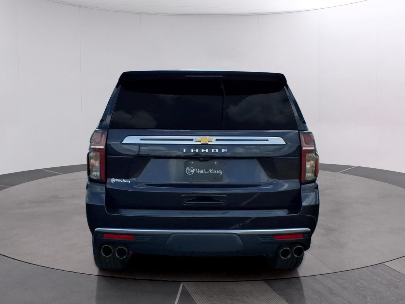 Used 2022 Dark Ash Metallic Chevrolet High Country image 4