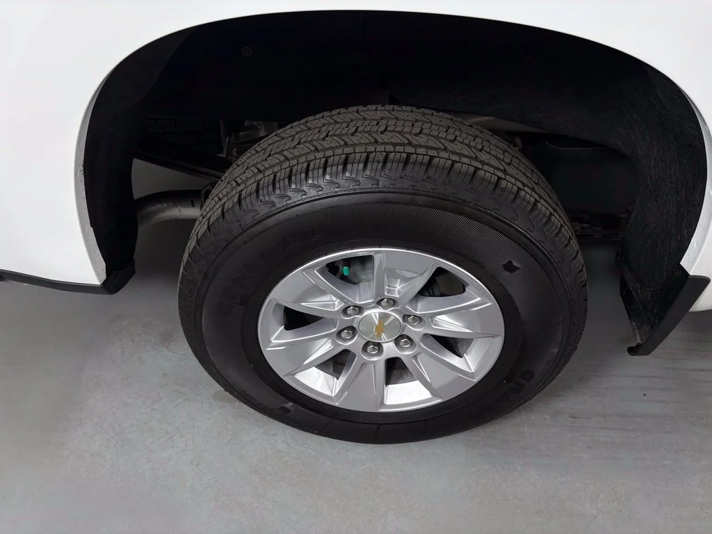 Used 2026 White Chevrolet LT image 11