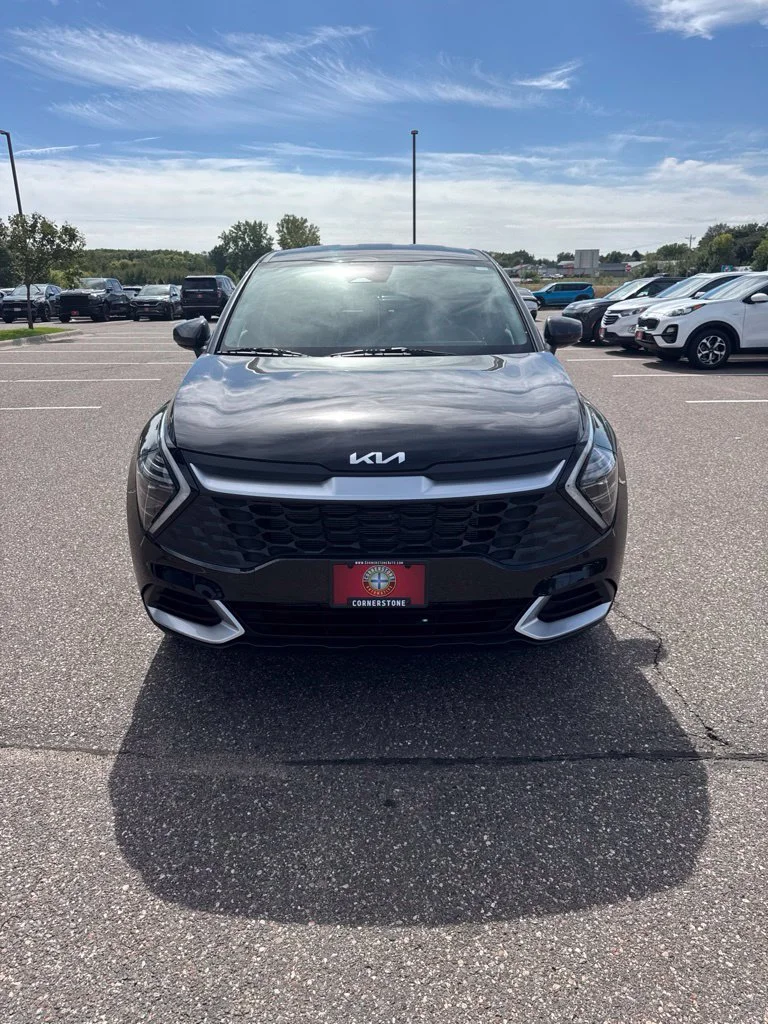 Certified 2024 Kia Sportage LX with VIN KNDPUCDF3R7236696 for sale in Elk River, Minnesota
