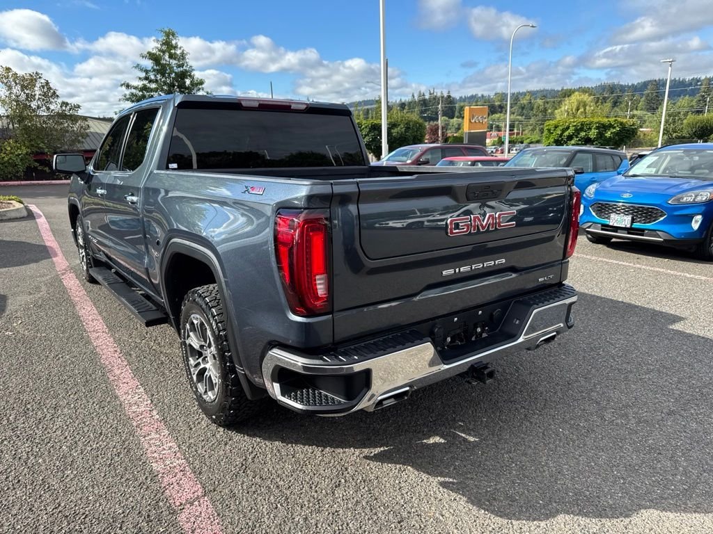 Used 2021 Dark Sky Metallic GMC SLT image 8