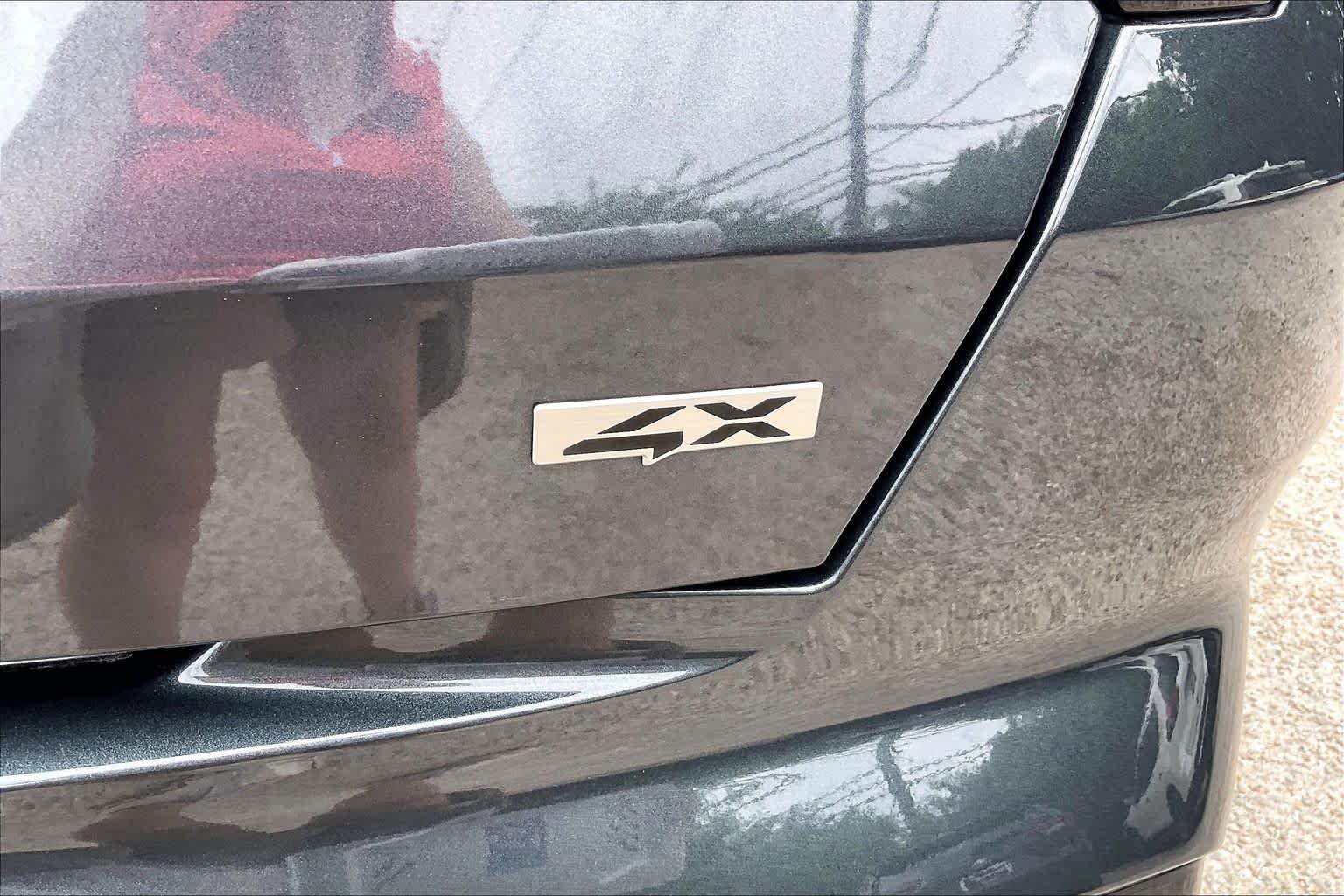 Used 2023 Ebony Black Kia SX image 10