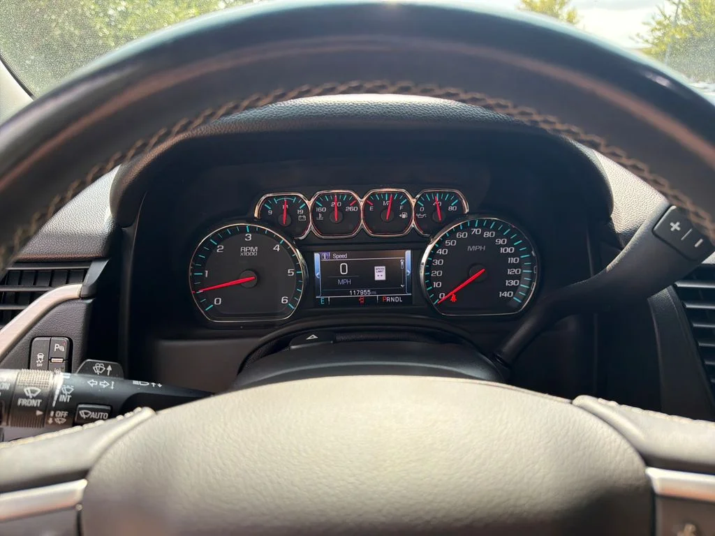 Used 2017 Black GMC SLT image 24