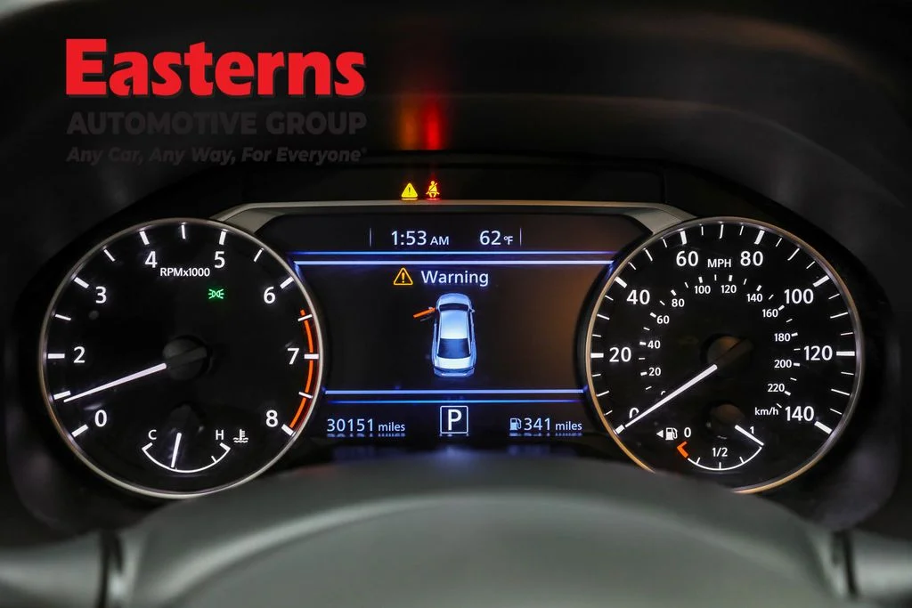 Used 2024 Black Nissan 2.5 SV image 18