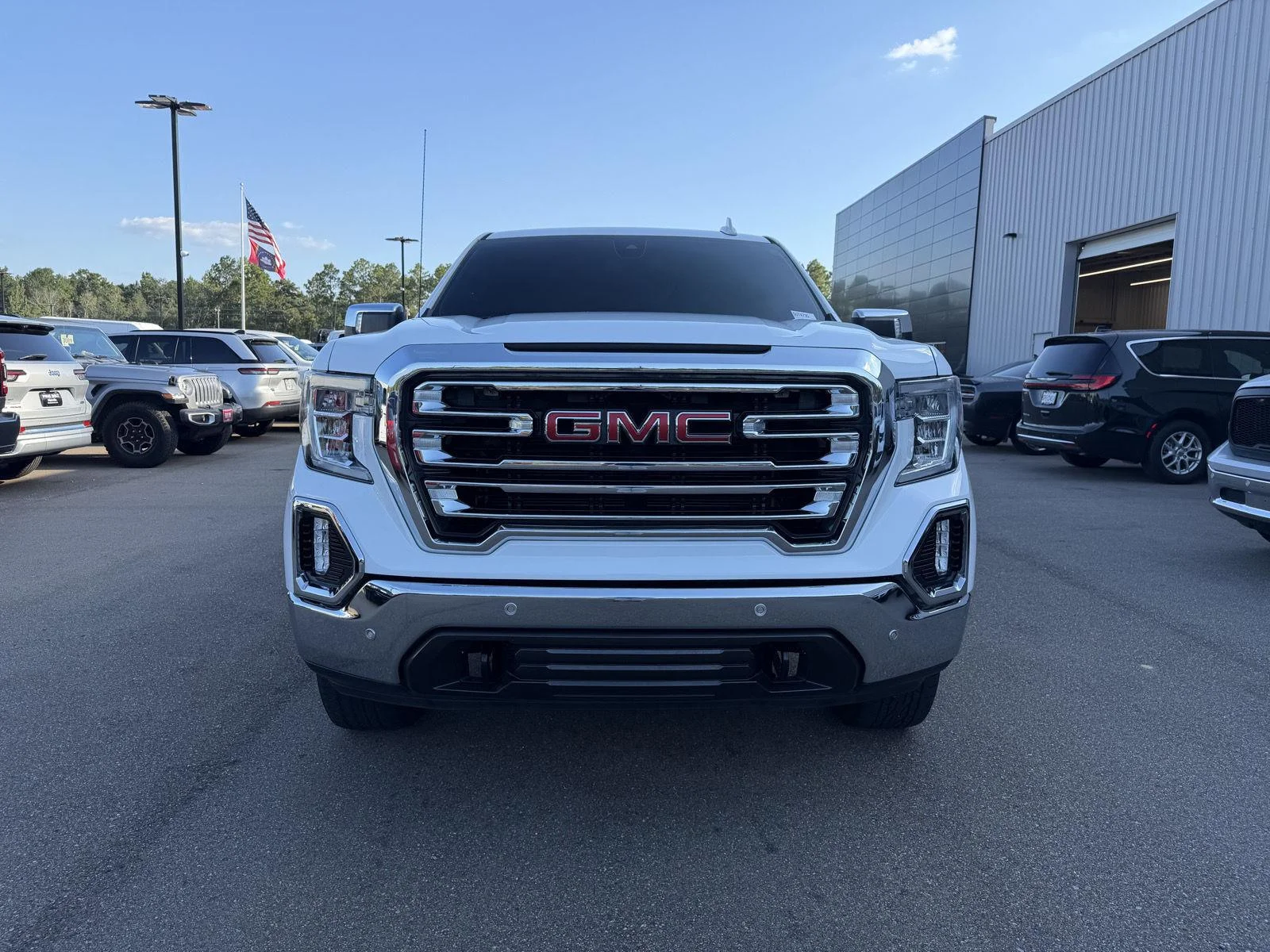 Used 2020 Summit White GMC SLT image 2