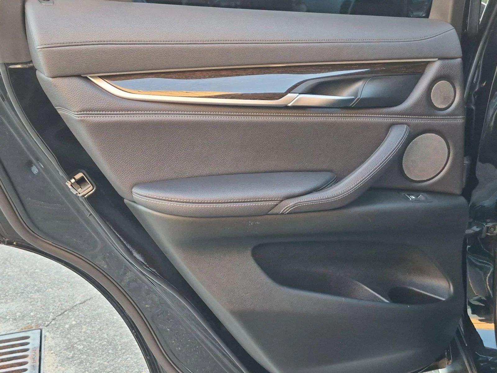 Used 2019 Jet Black BMW sDrive35i image 30