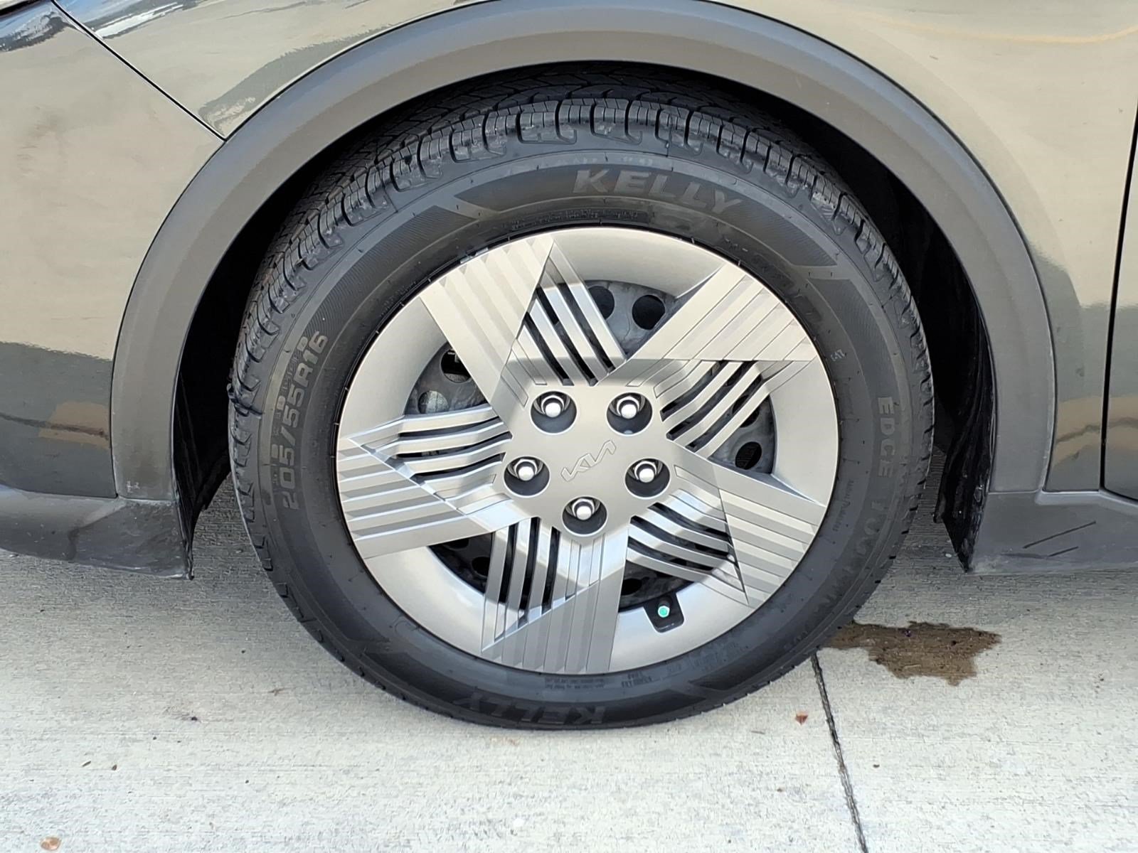 Used 2025 Interstellar Gray Kia LX image 2